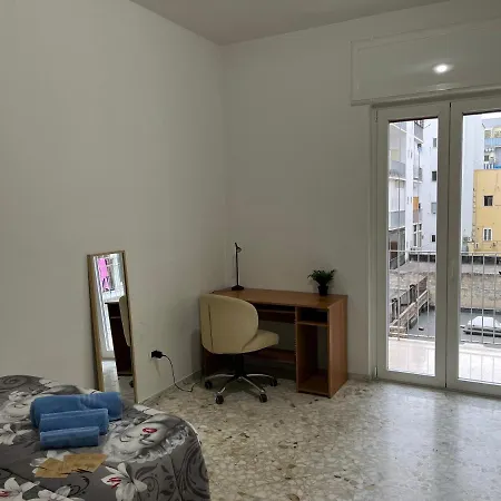 Pensión Miki's - 3 *